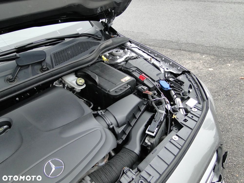 Mercedes-Benz GLA 250 4-Matic - 35