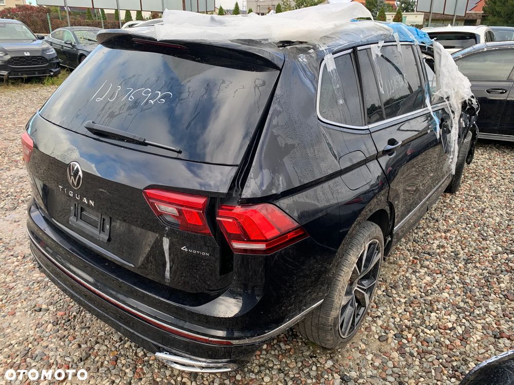 Volkswagen Tiguan Allspace 2.0 TSI 4Mot Highline DSG - 11