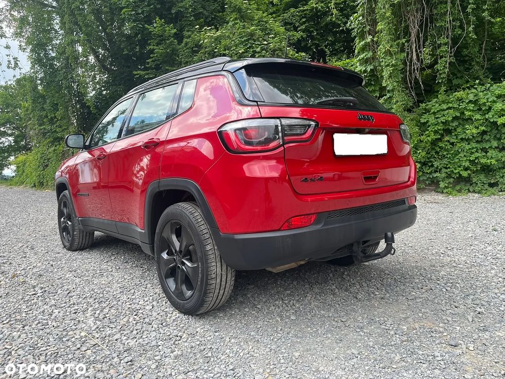 Jeep Compass - 25