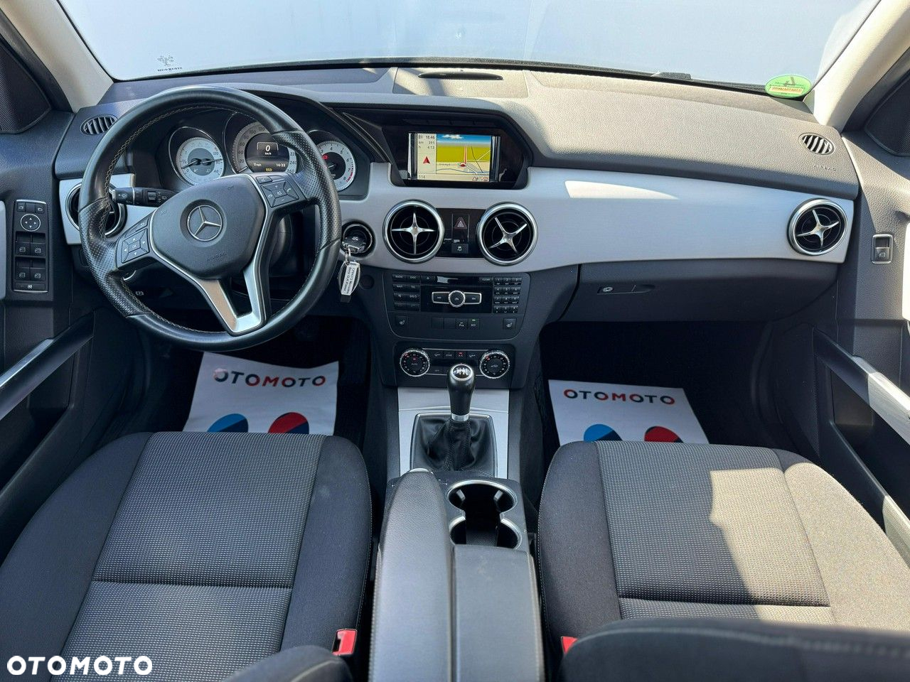 Mercedes-Benz GLK - 23