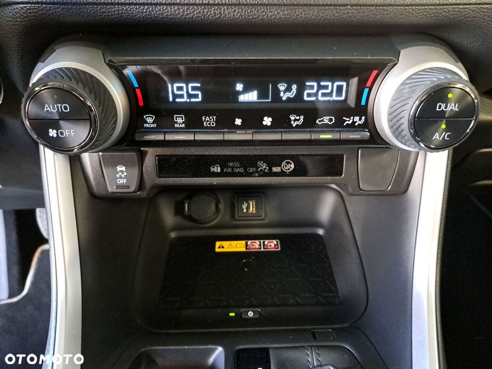 Toyota RAV4 - 25