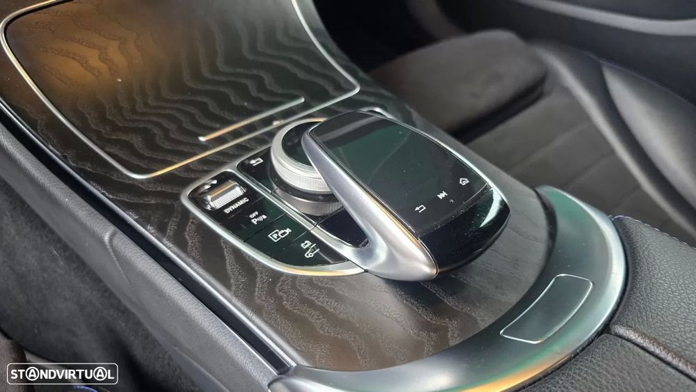 Mercedes-Benz C 300 de AMG Line - 19