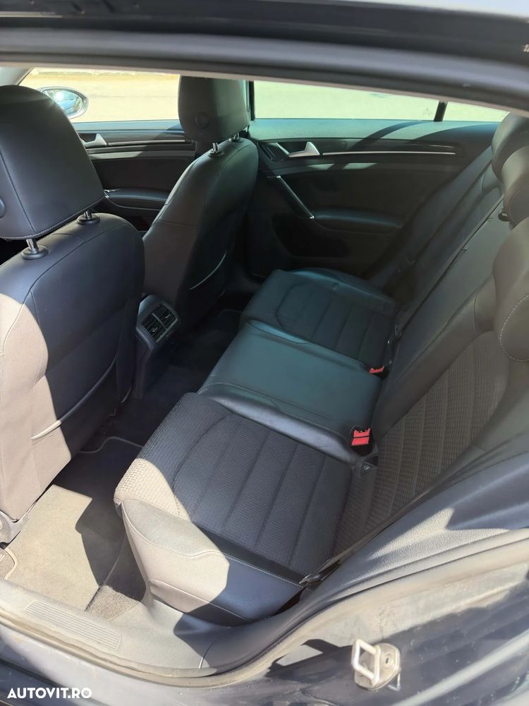 Volkswagen Golf 2.0 TDI DPF DSG Highline - 14