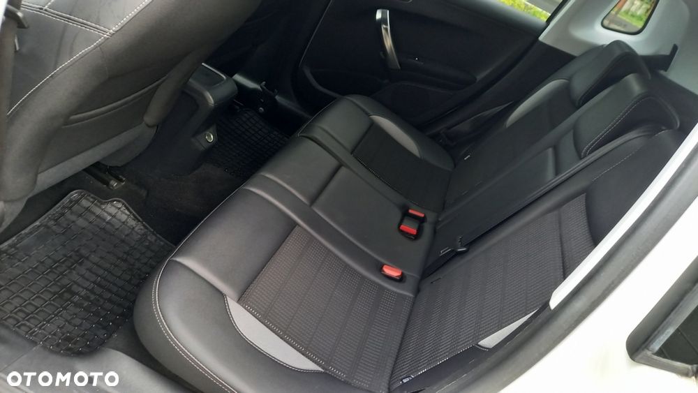 Peugeot 2008 1.6 BlueHDi Active - 11