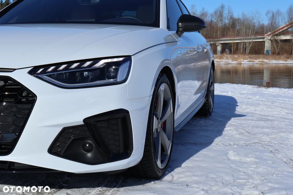Audi A4 Limousine 45 TFSI quattro S tronic S line - 11