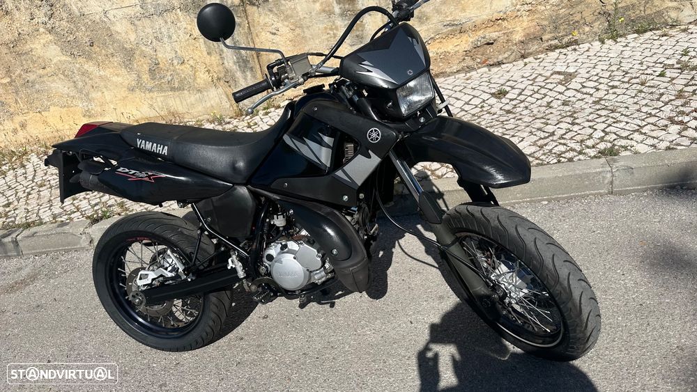 Yamaha 125 DT125x - 1