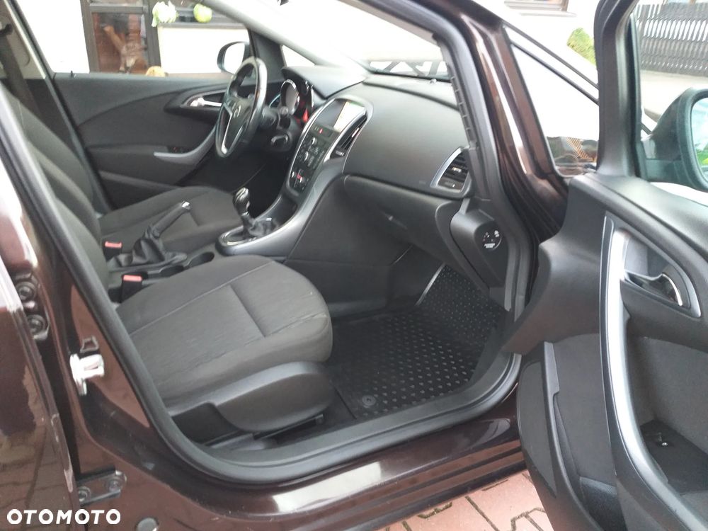 Opel Astra 2.0 CDTI Cosmo S&S - 12