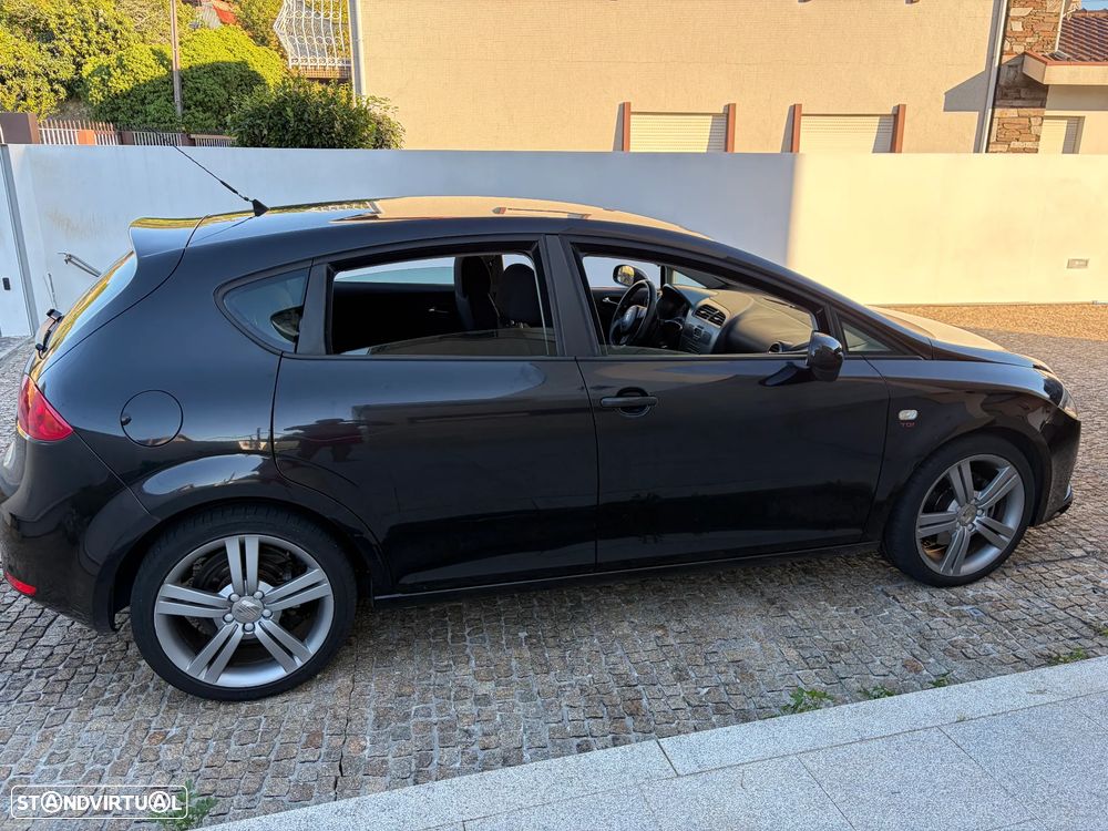 SEAT Leon 2.0 TDI FR - 6