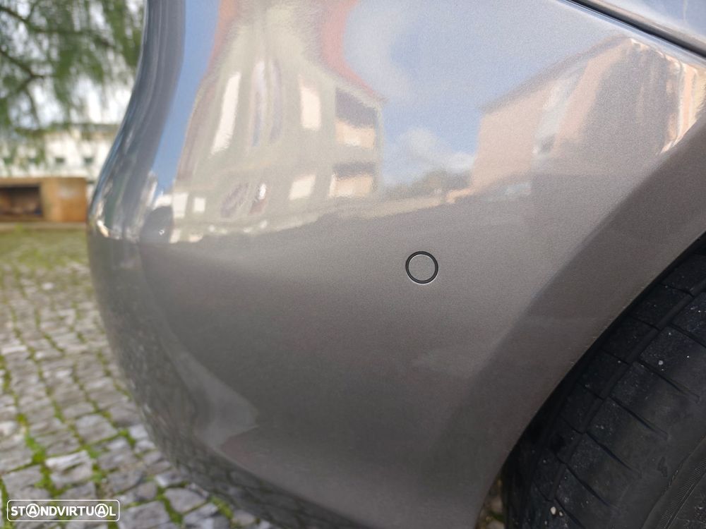 Mercedes-Benz B 180 d Urban Aut. - 16