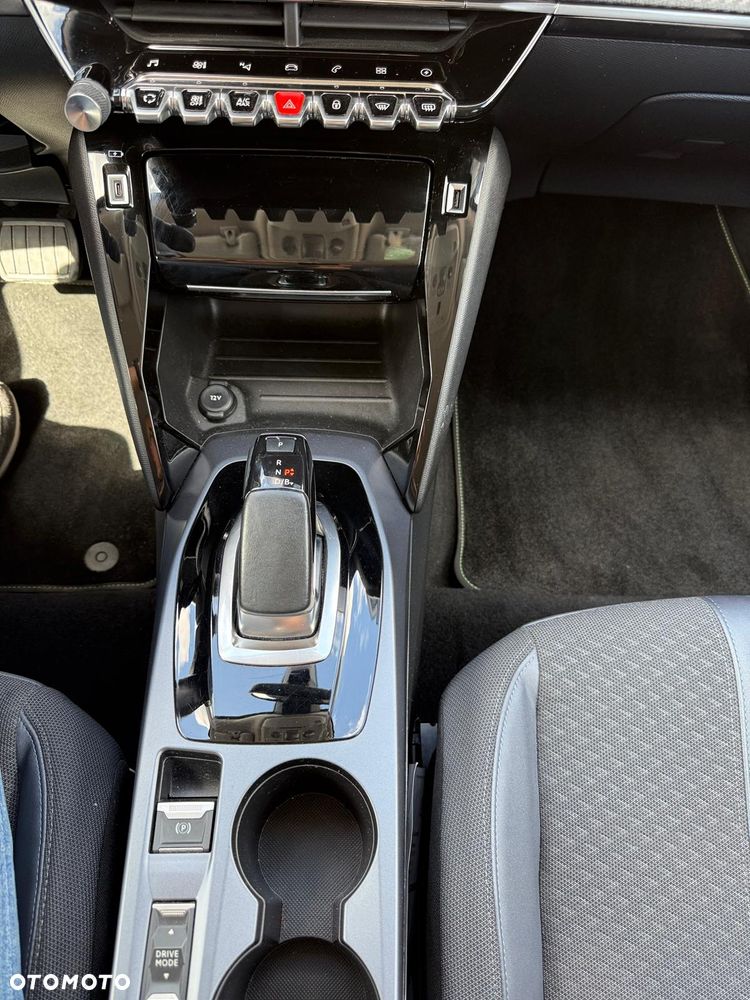Peugeot 2008 GT - 13