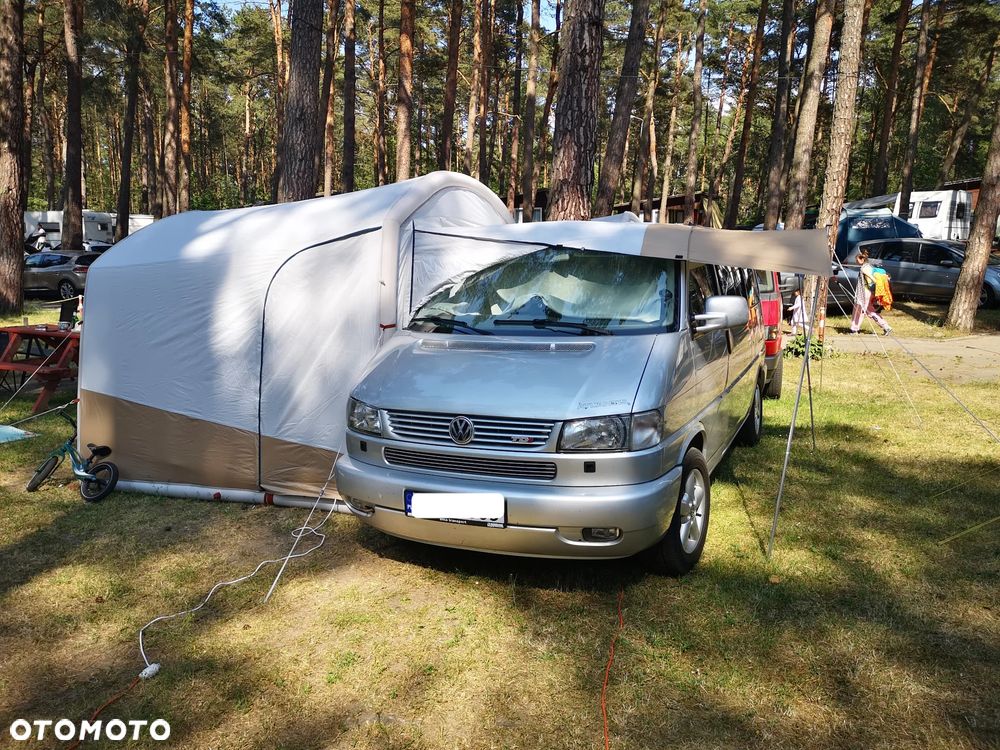Volkswagen Multivan - 36