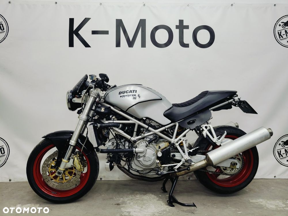 Ducati Monster - 15