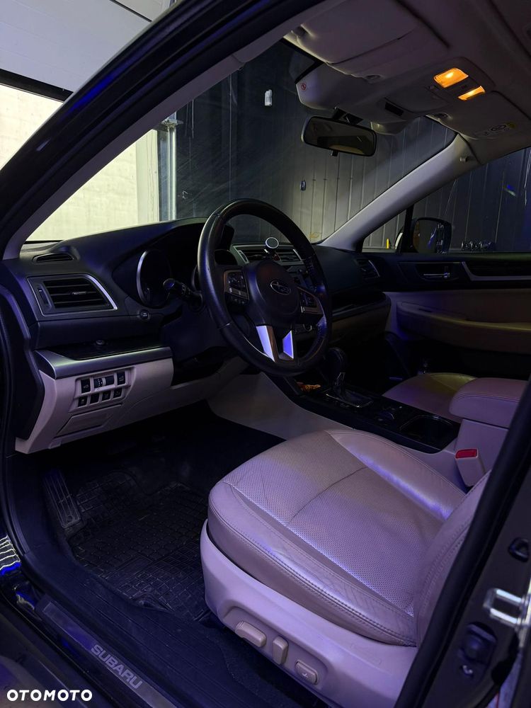 Subaru Outback 2.0D Exclusive Lineartronic - 12
