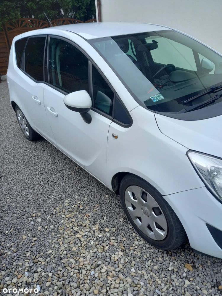 Opel Meriva 1.3 CDTI Cosmo ecoFLEX - 2