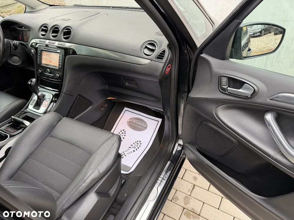 Ford Galaxy 2.0 TDCi DPF Titanium - 16