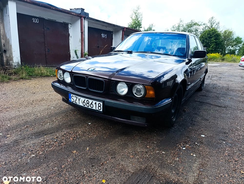BMW Seria 5 520i - 3