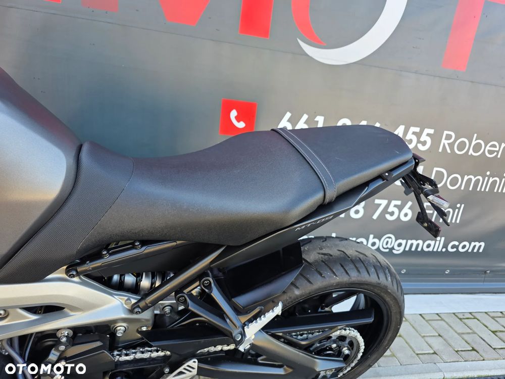 Yamaha MT - 8