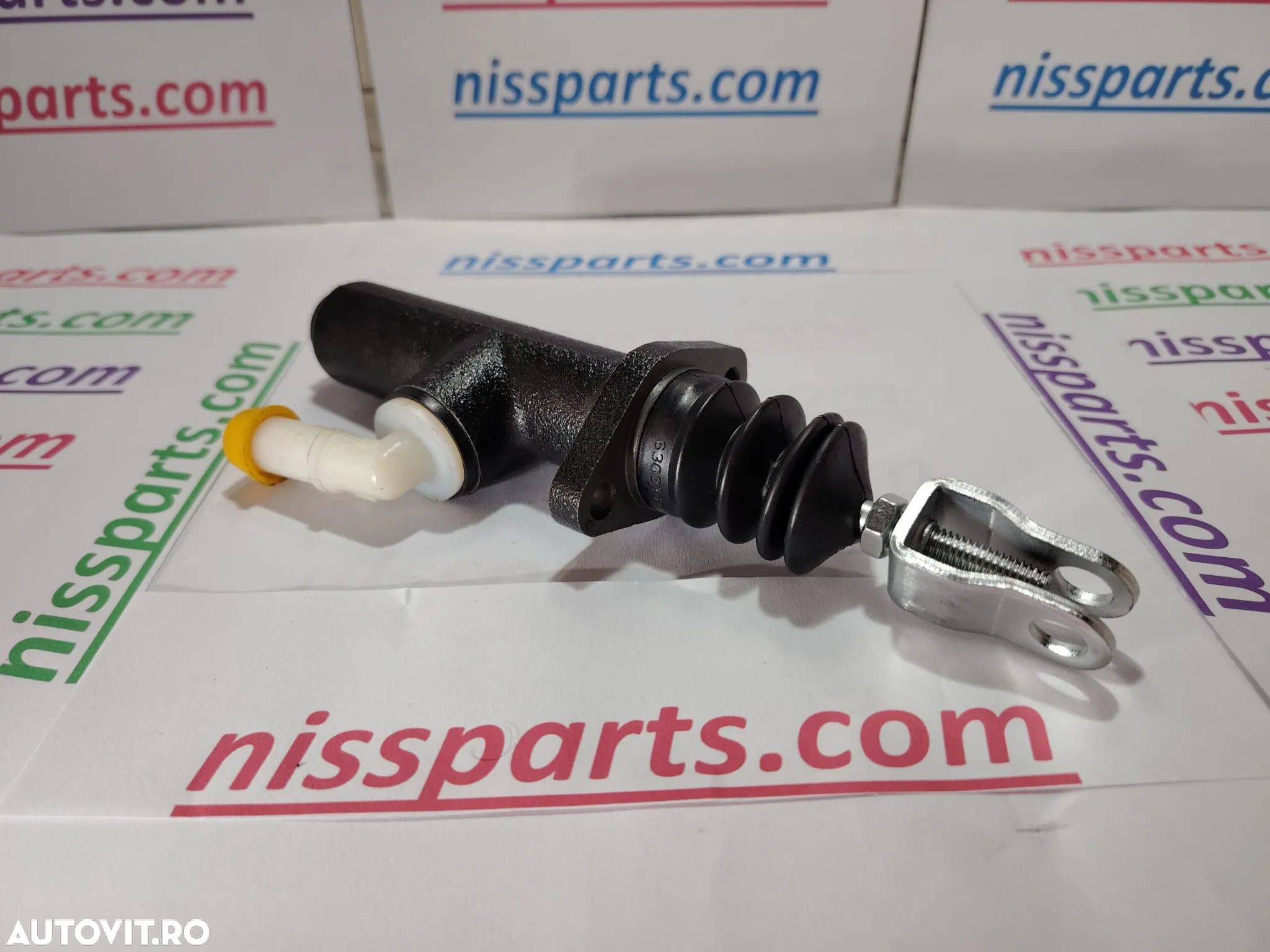 Pompă ambreiaj ORIGINALĂ Nissan Atleon Eco-T L35 Piese - 1