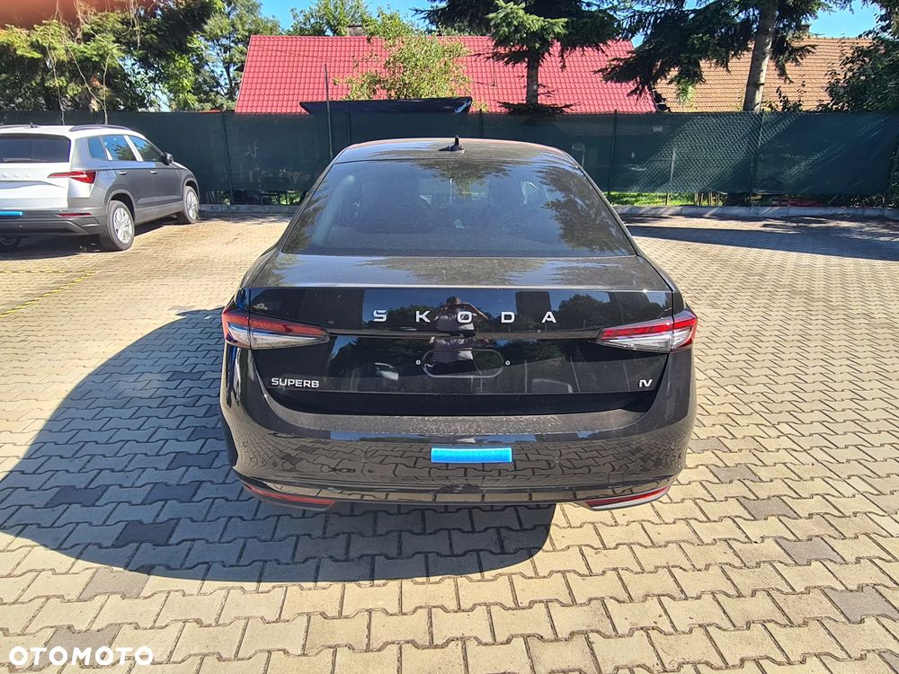 Skoda Superb 1.5 TSI Plug-in Hybrid Drive DSG - 7