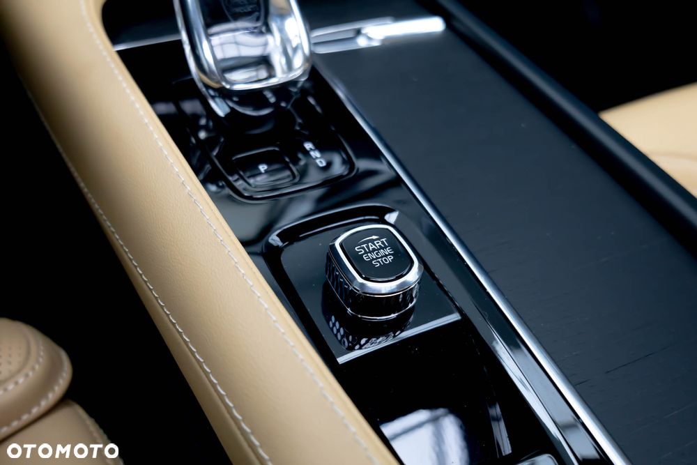 Volvo XC 90 T8 AWD Recharge Ultimate Bright - 20