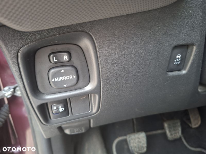 Peugeot 108 VTI 72 Top Style - 26