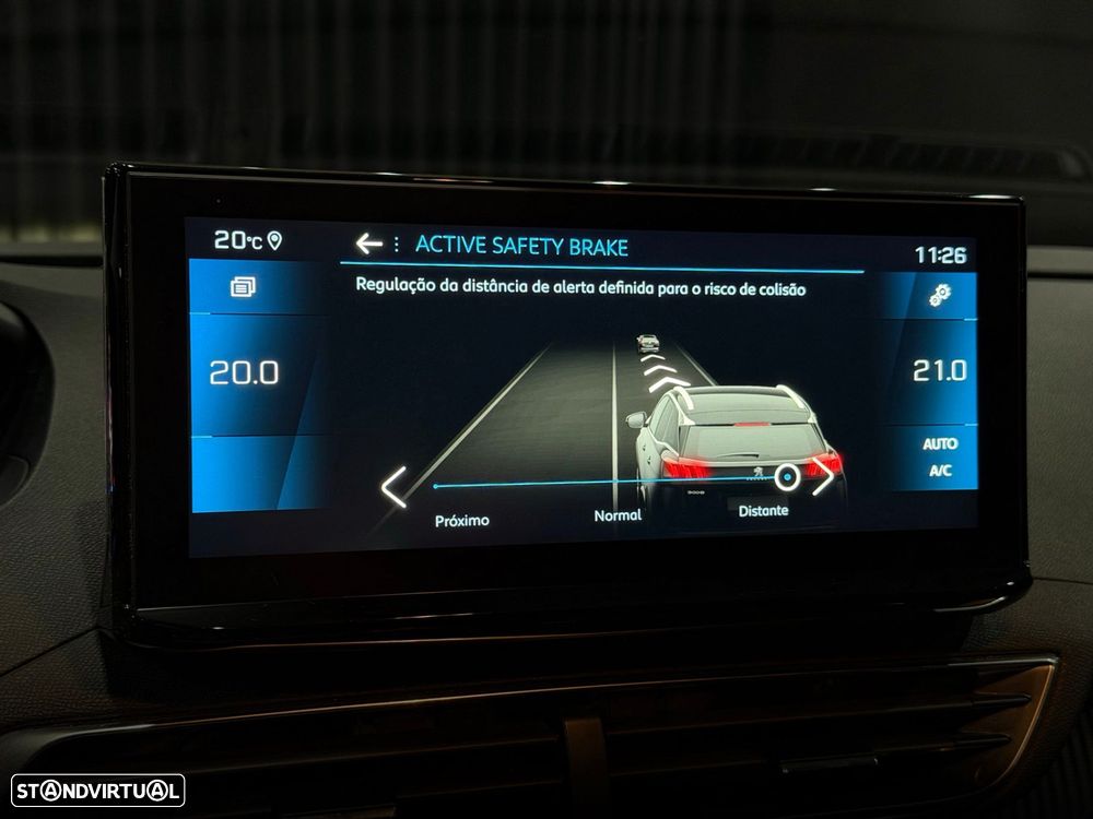 Peugeot 3008 1.2 PureTech Allure EAT8 - 23
