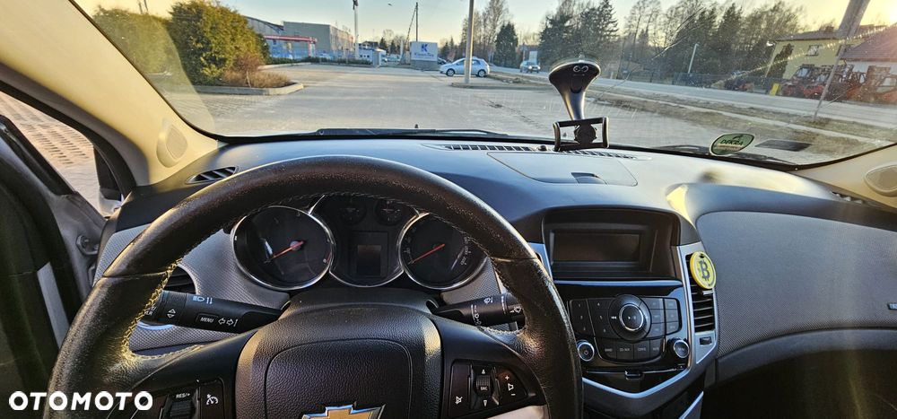 Chevrolet Cruze 2.0 D LT+ - 13