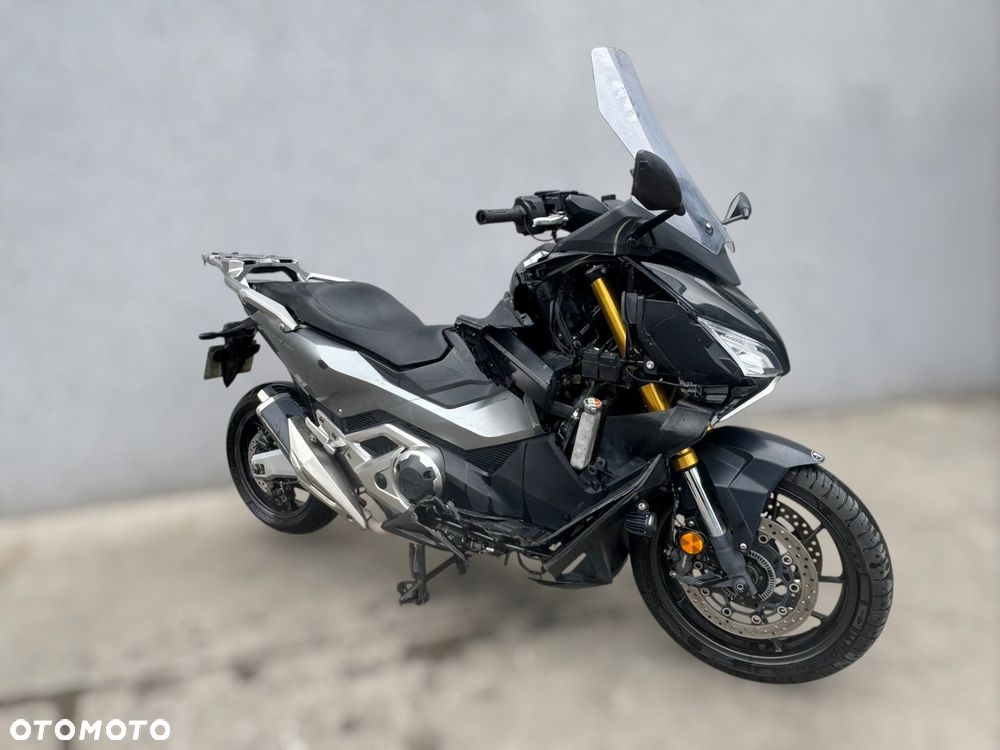 Honda NSS - 6