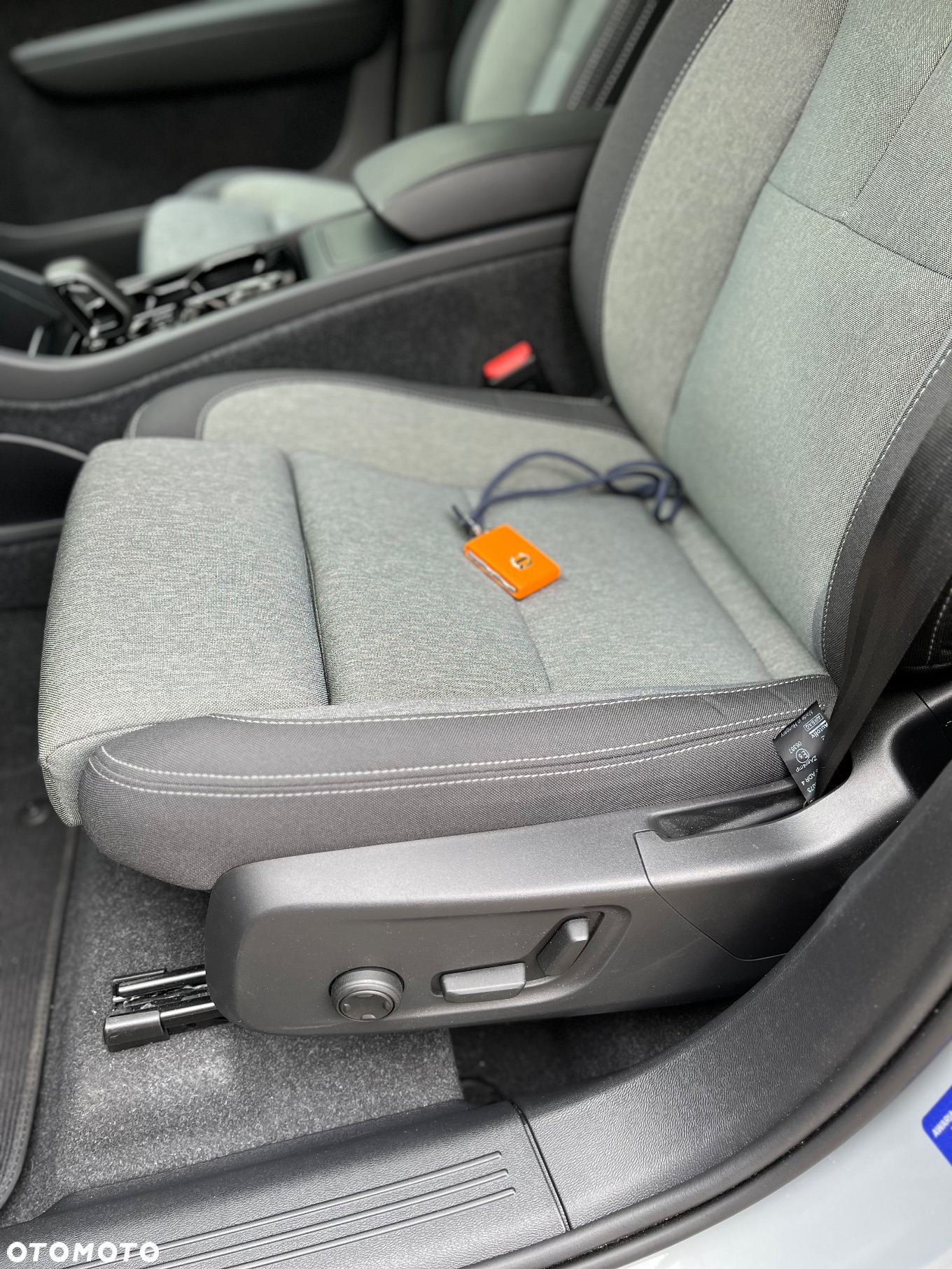 Volvo XC 40 B3 Plus Dark - 7