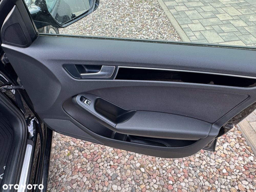 Audi A4 Avant 2.0 TDI DPF multitronic Attraction - 15