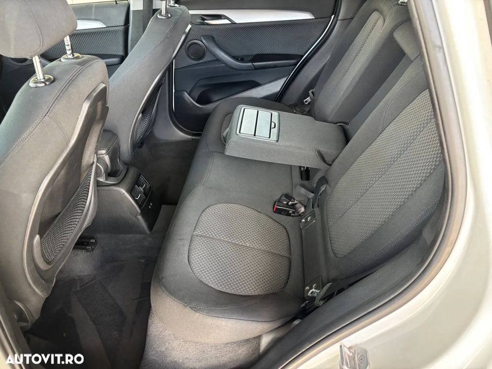 BMW X1 xDrive25e AT PHEV - 38