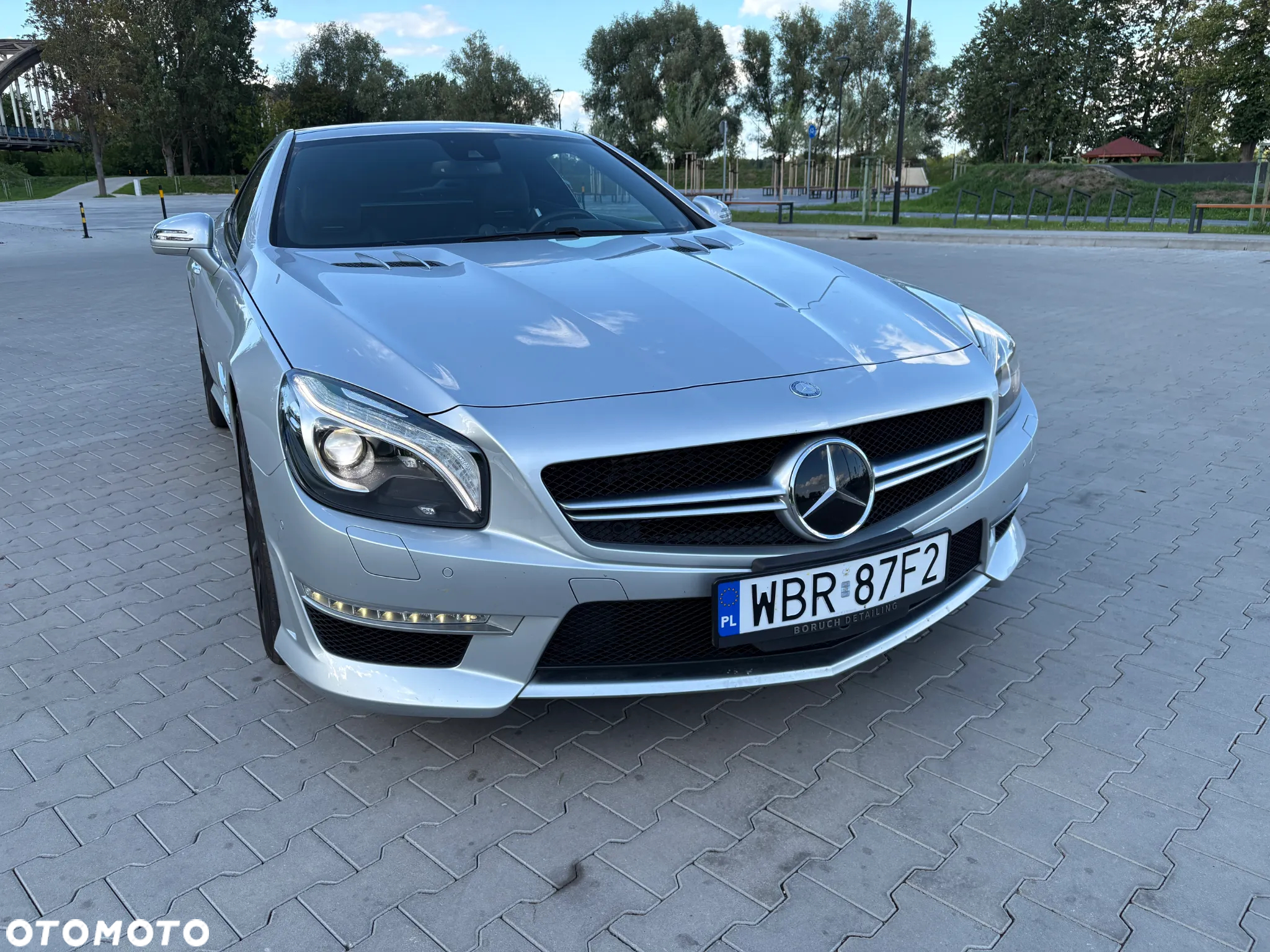 Mercedes-Benz SL 63 AMG AMG Speedshift MCT 7-Gang Sportgetriebe AMG Performance Package - 6