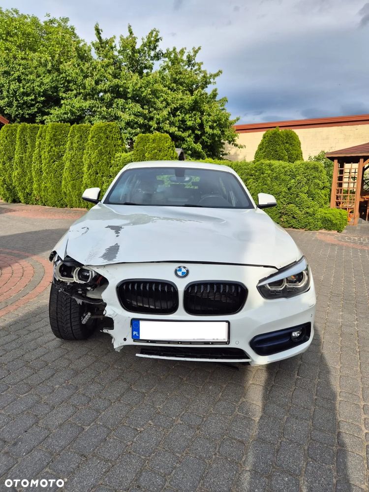 BMW Seria 1 118i - 6