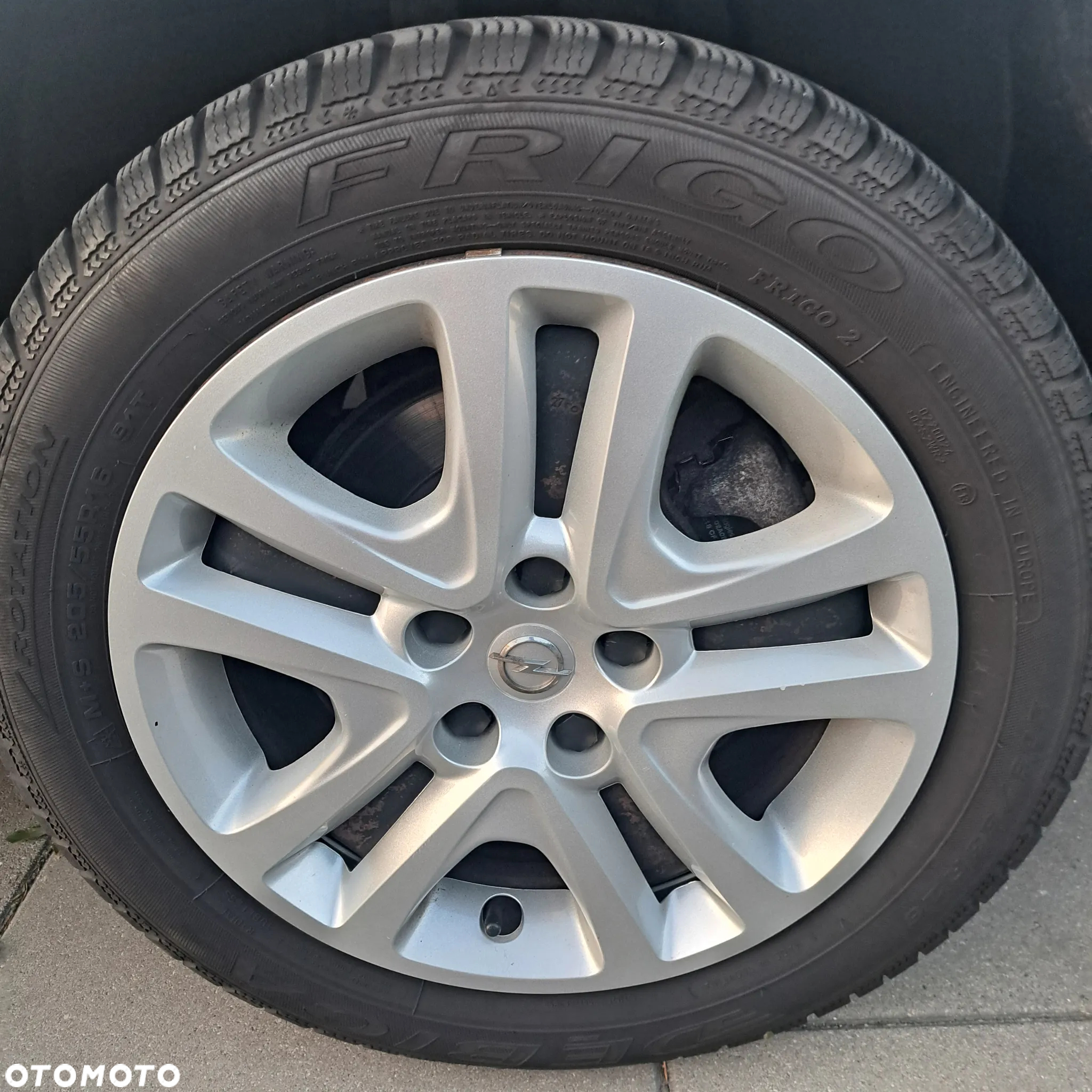 Opel Astra IV 1.6 CDTI Executive - 8