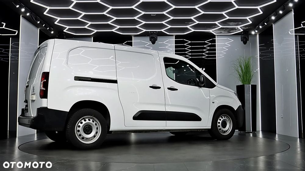 Peugeot Partner 1.5 BlueHDi 100 PREMIUM Long 950 4d - 10