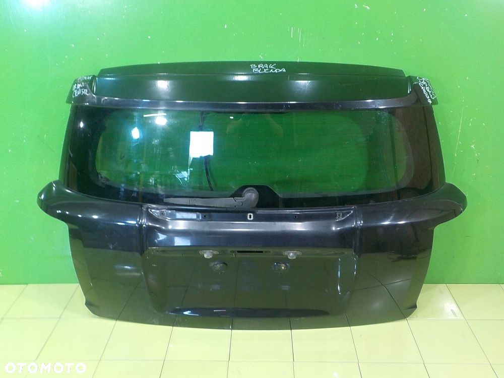 TOYOTA URBAN CRUISER 09r 5D klapa tyl - 2