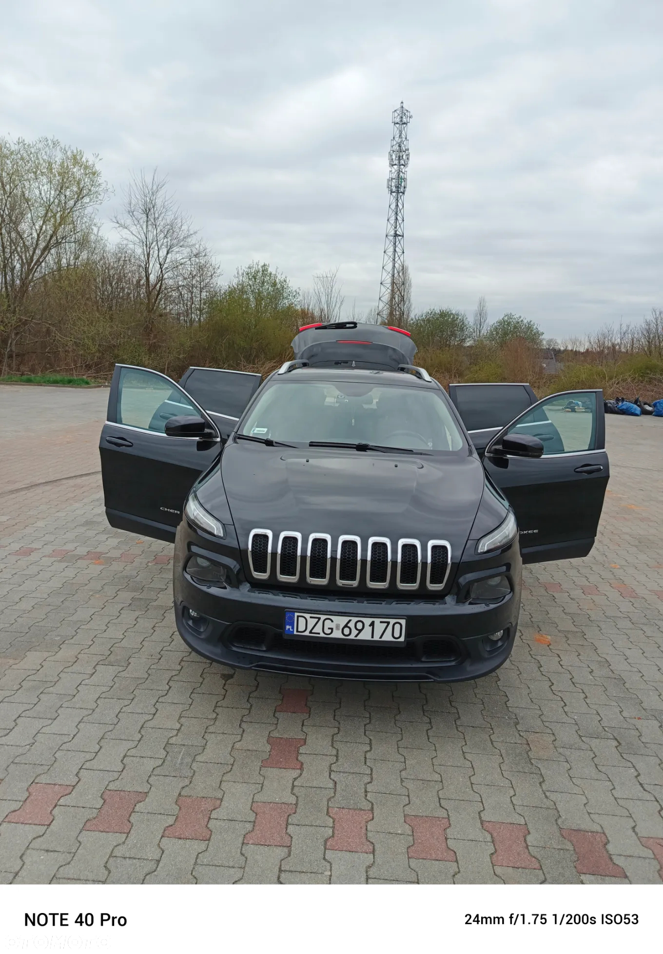 Jeep Cherokee 2.0 MJD Active Drive I Longitude - 14