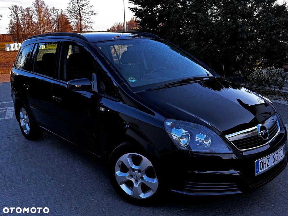 Opel Zafira - 11