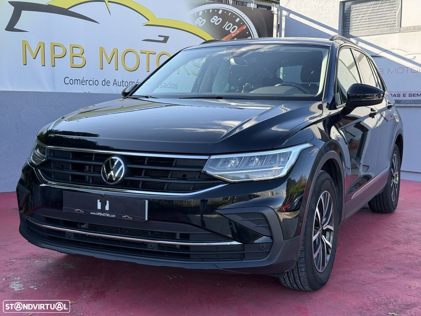 VW Tiguan 2.0 TDI - 1