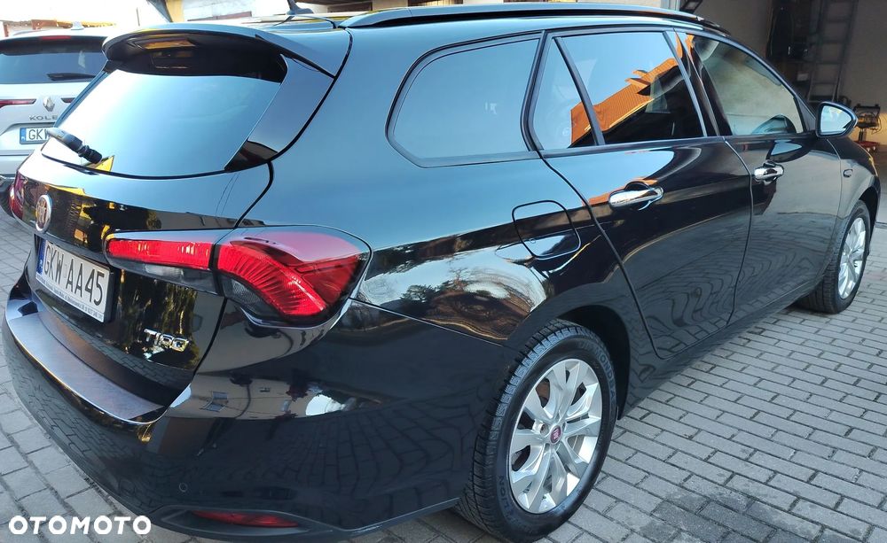 Fiat Tipo 1.6 MultiJet DCT Lounge - 12