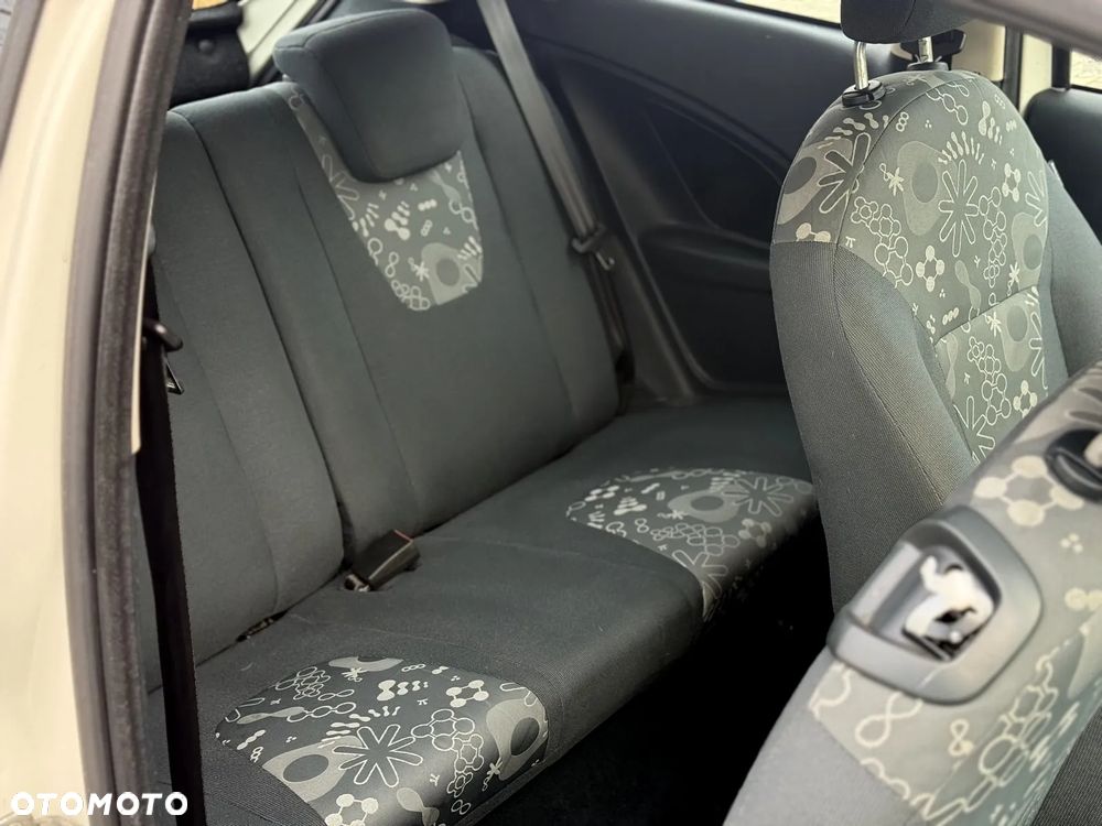 Ford KA 1.2 Start-Stopp-System Champions Edition - 29