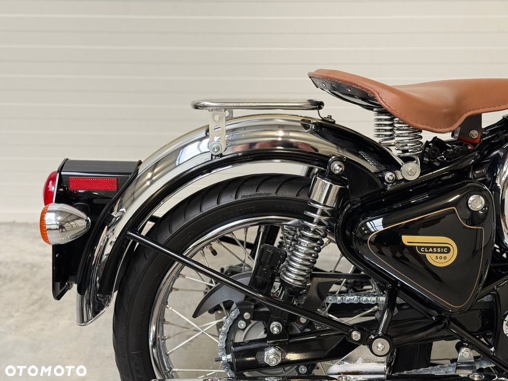 Royal Enfield Classic - 19