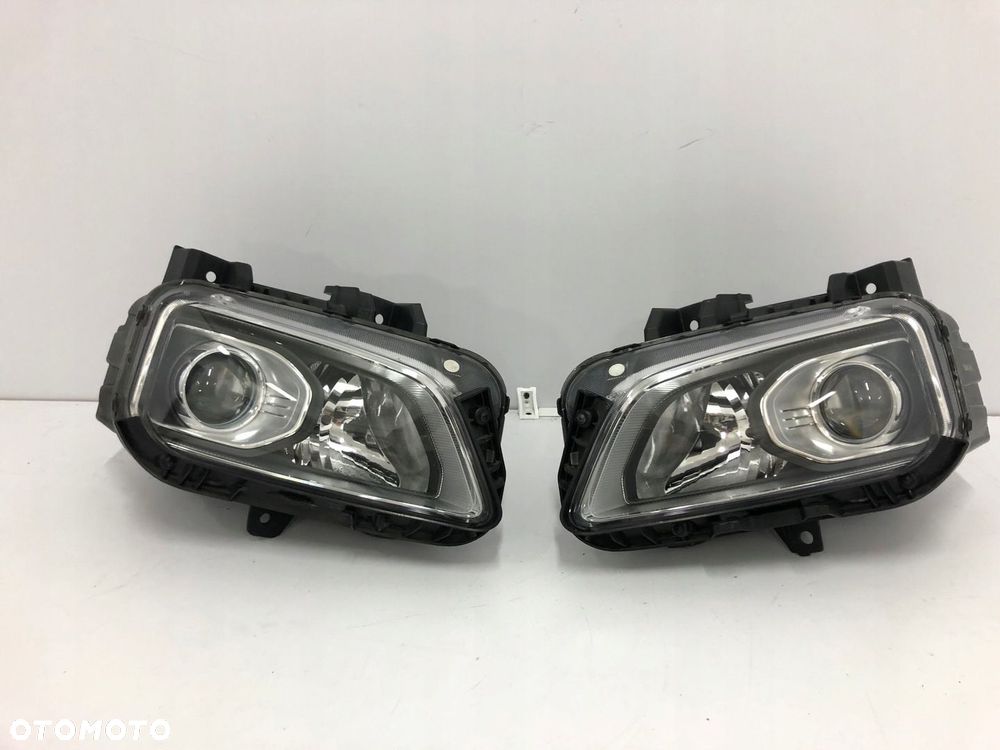 HYUNDAI KONA 17-LAMPA PRZEDNIA LEWA PRAWA EUROPEJSKA - 1