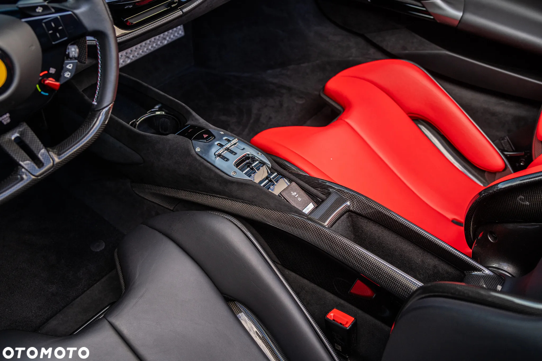 Ferrari SF90 Spider - 18