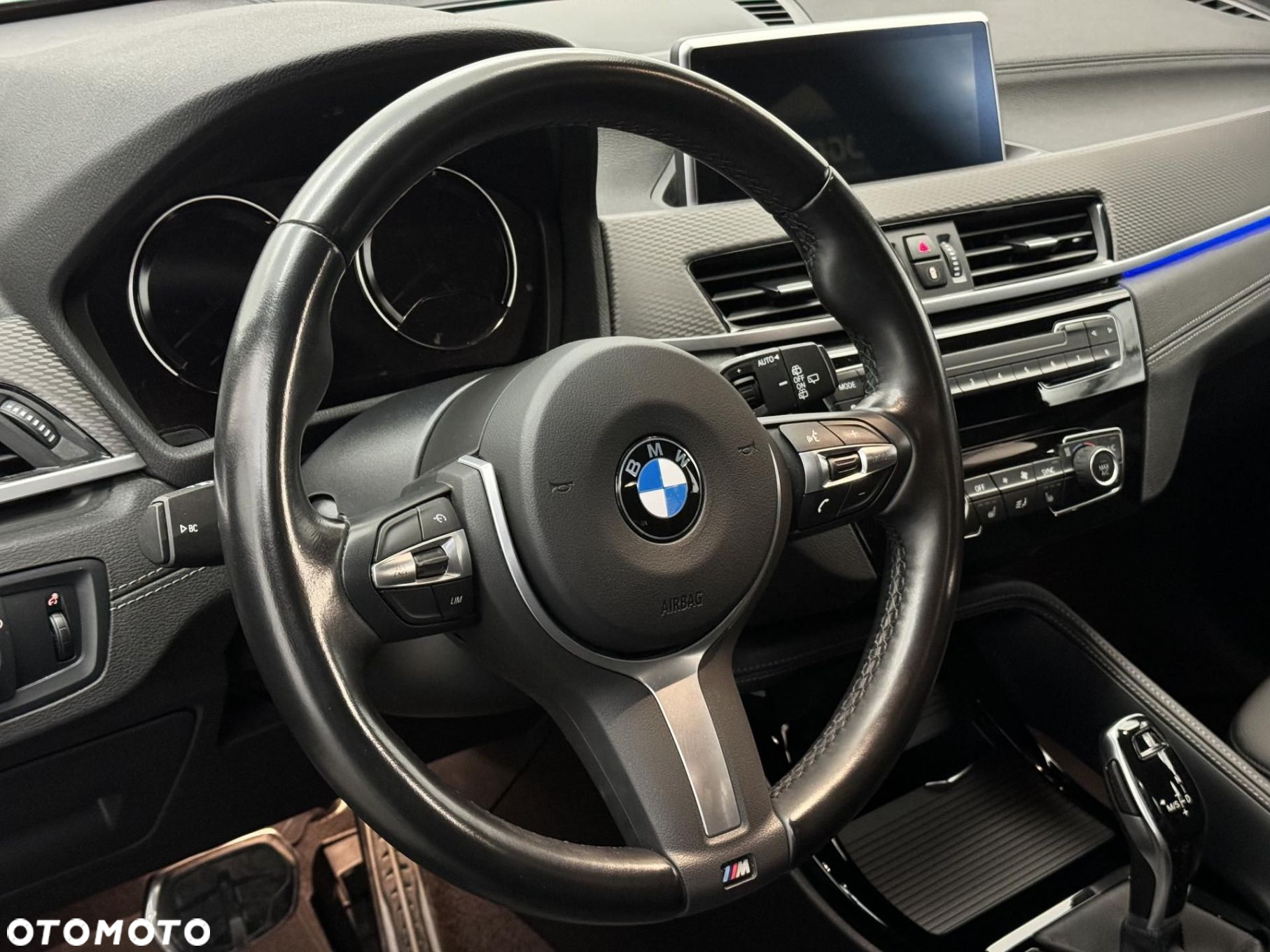 BMW X2 - 13