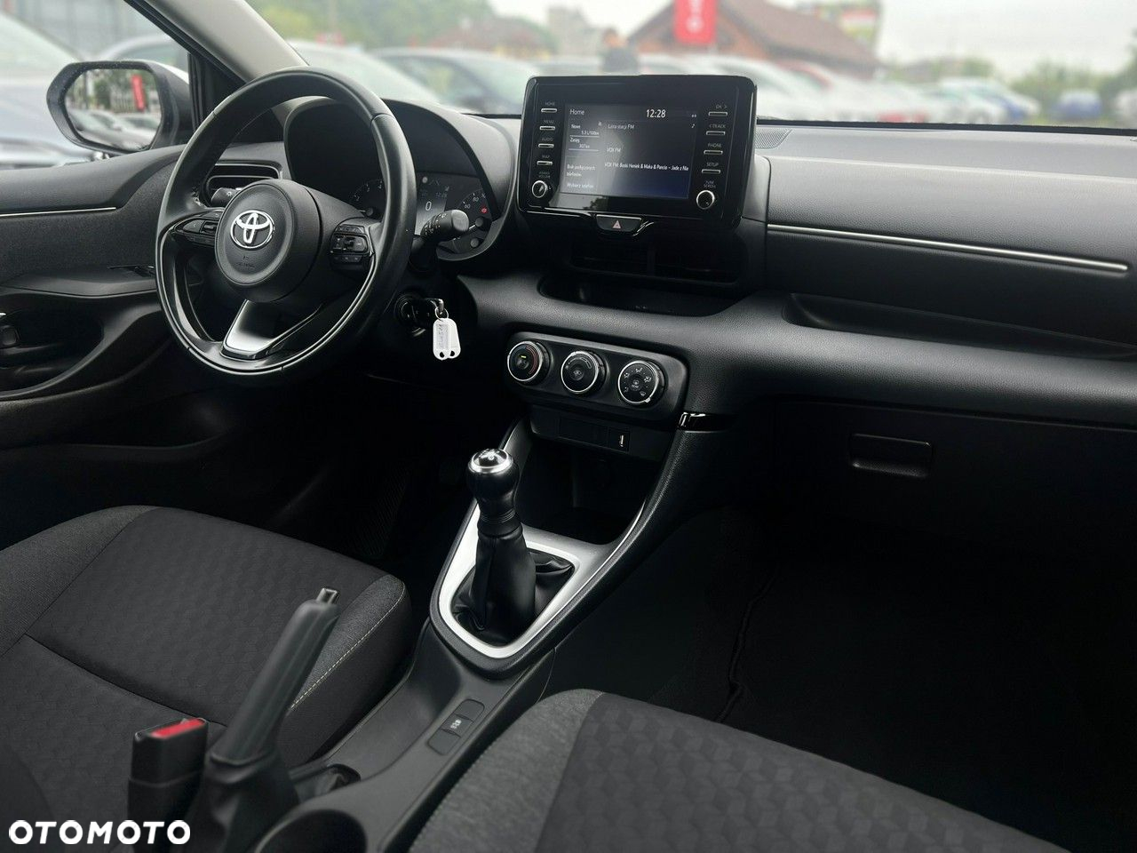 Toyota Yaris 1.0 Comfort - 12