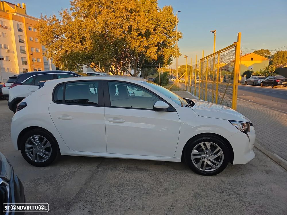 Peugeot 208 1.2 PureTech Active - 21