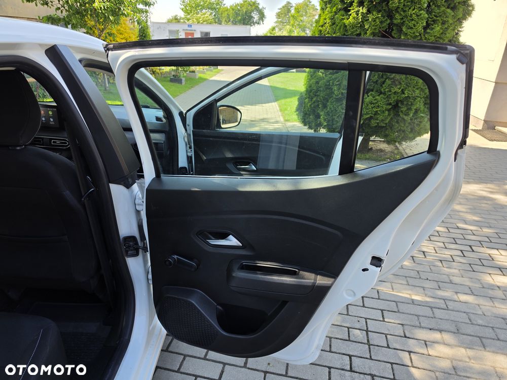 Dacia Sandero - 16