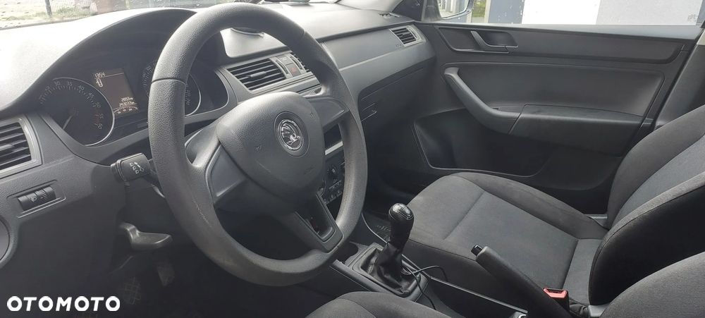 Skoda RAPID Spb 1.4 TDI DPF Active - 14