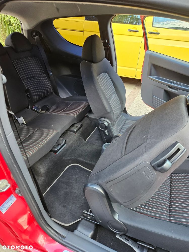 Mitsubishi Colt - 19